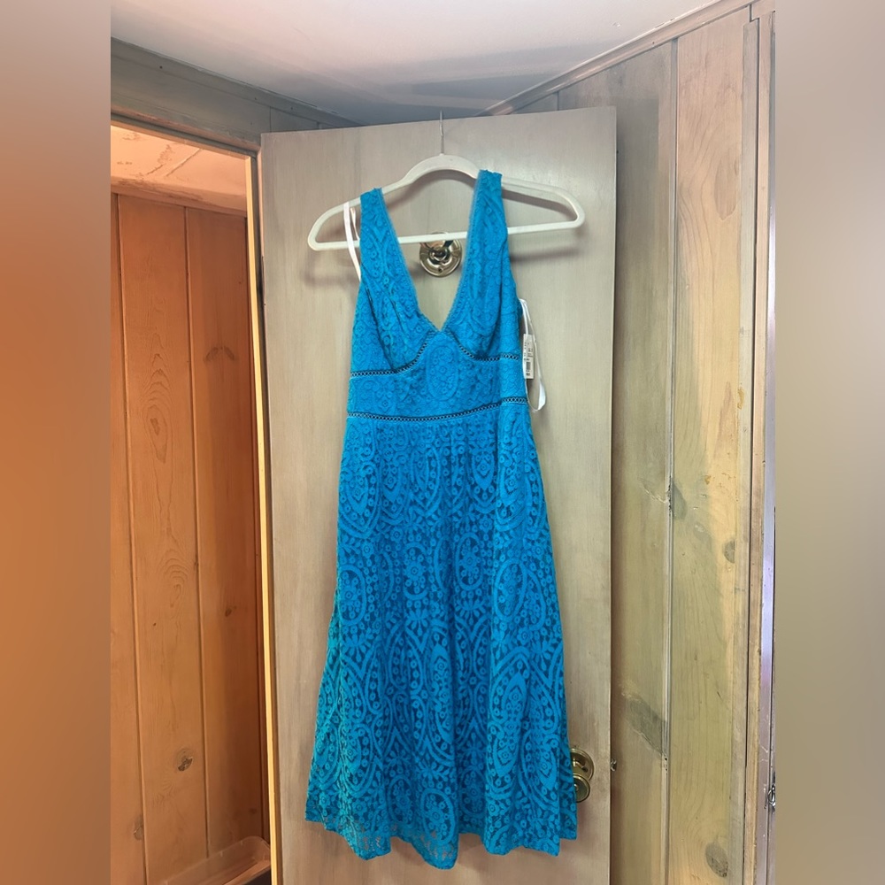 Midi lined lace A-line dress W/back zip.